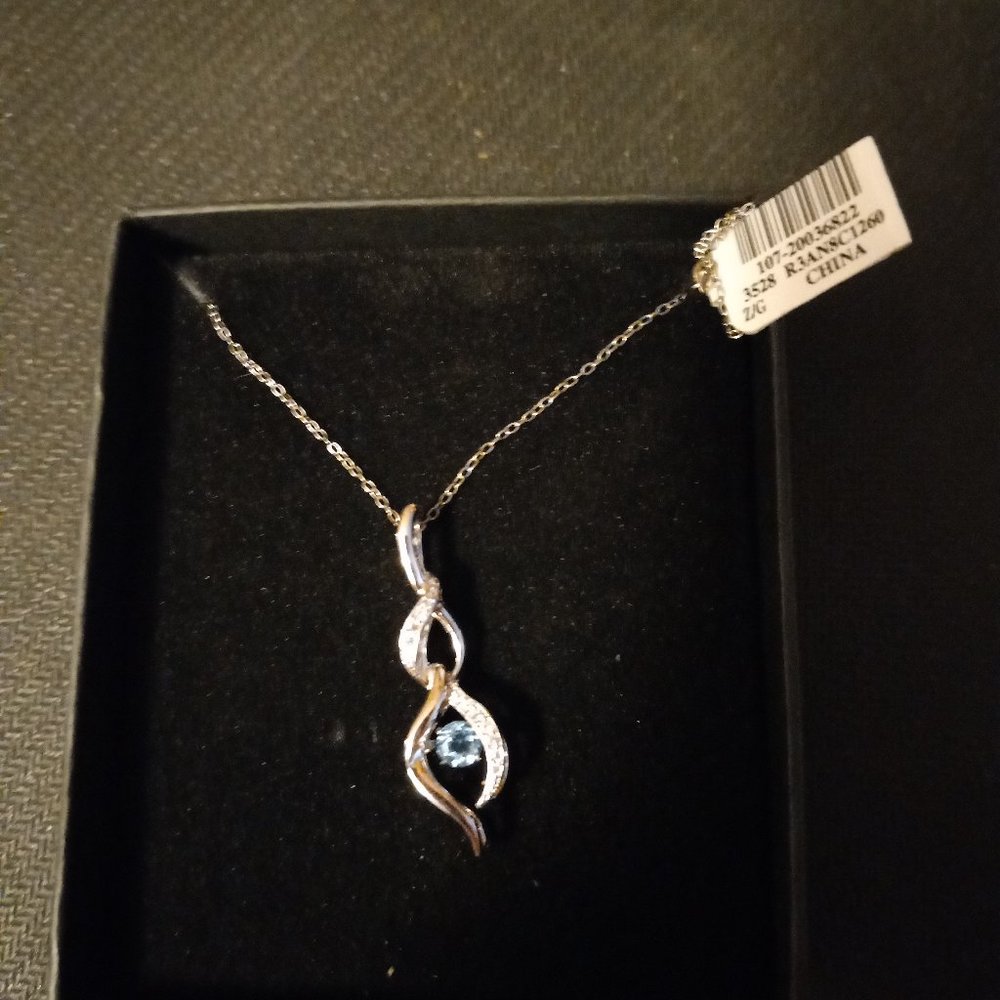 womens necklace